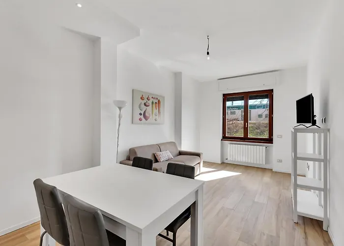 Alessia's Flat - Bonomelli Апартаменты *